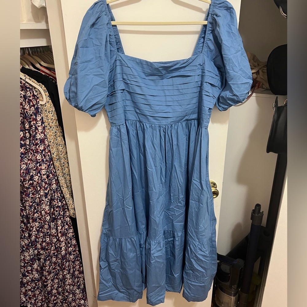 Blue Abercrombie & Fitch dress.